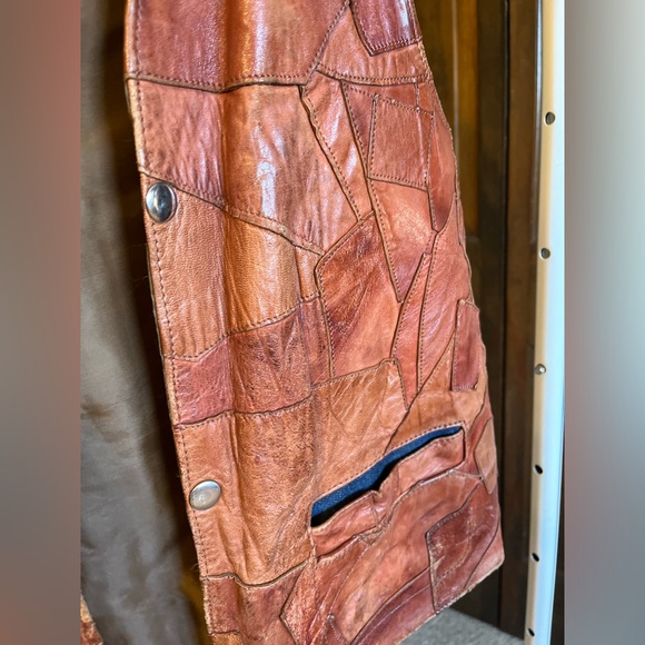 VINTAGE Patchwork Leather Vest - Picture 4 of 6